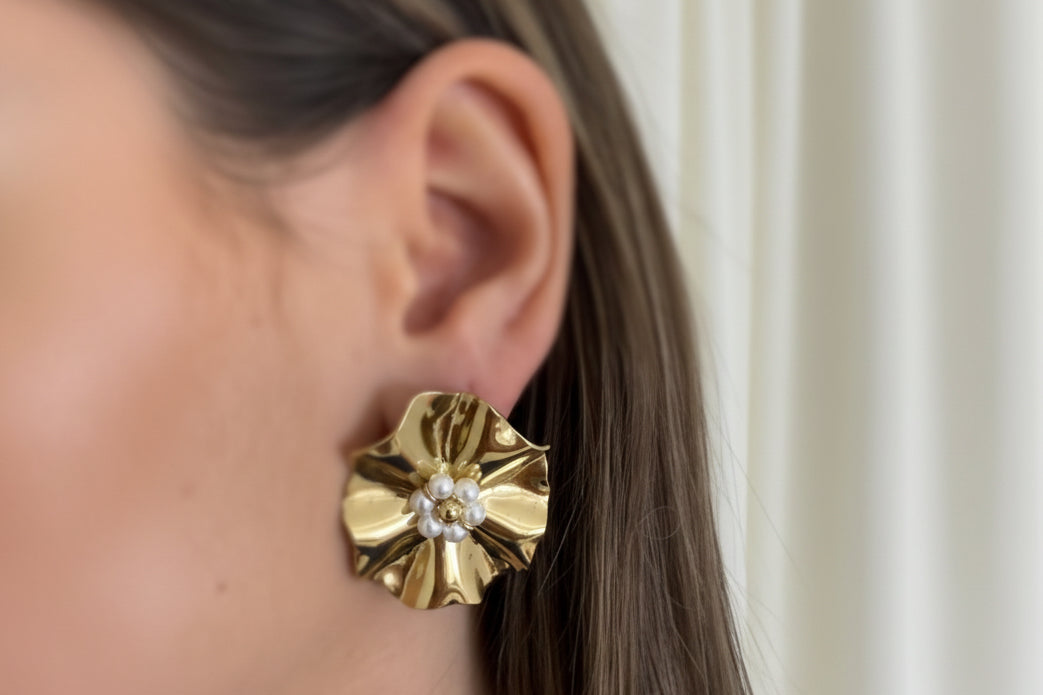 Gold Flower Earrings