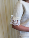 Beige trui met kant