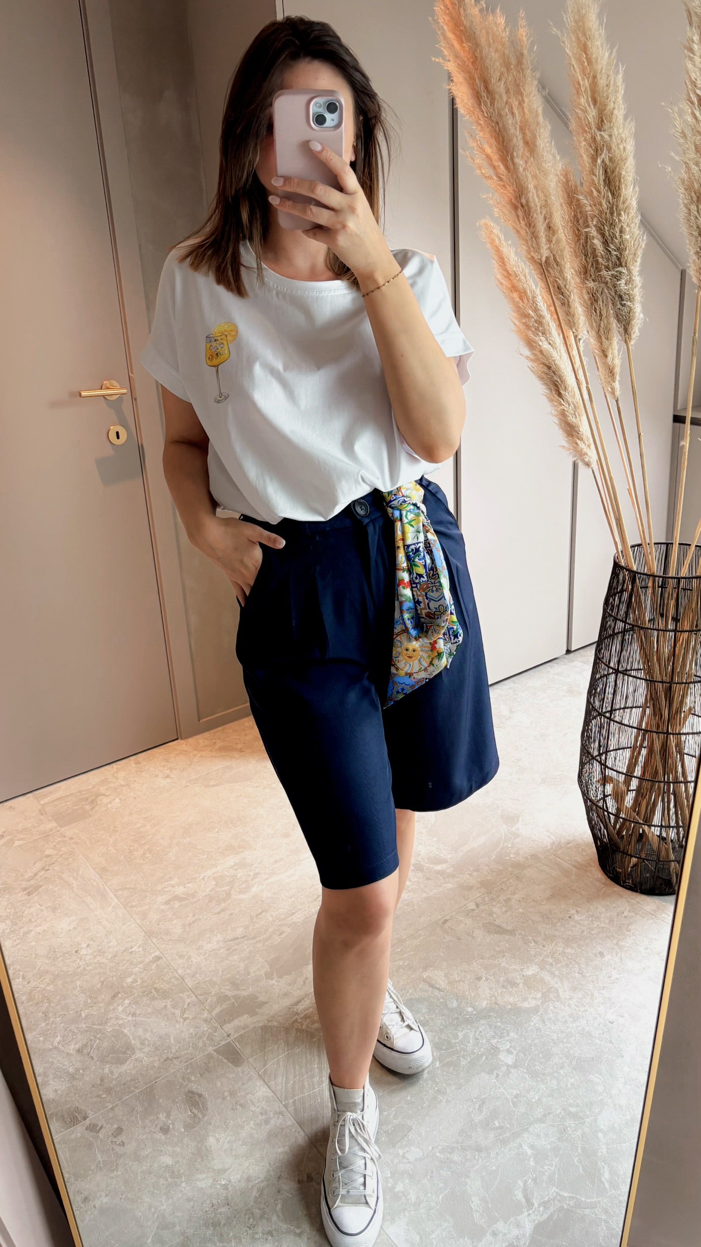 Old Money Short