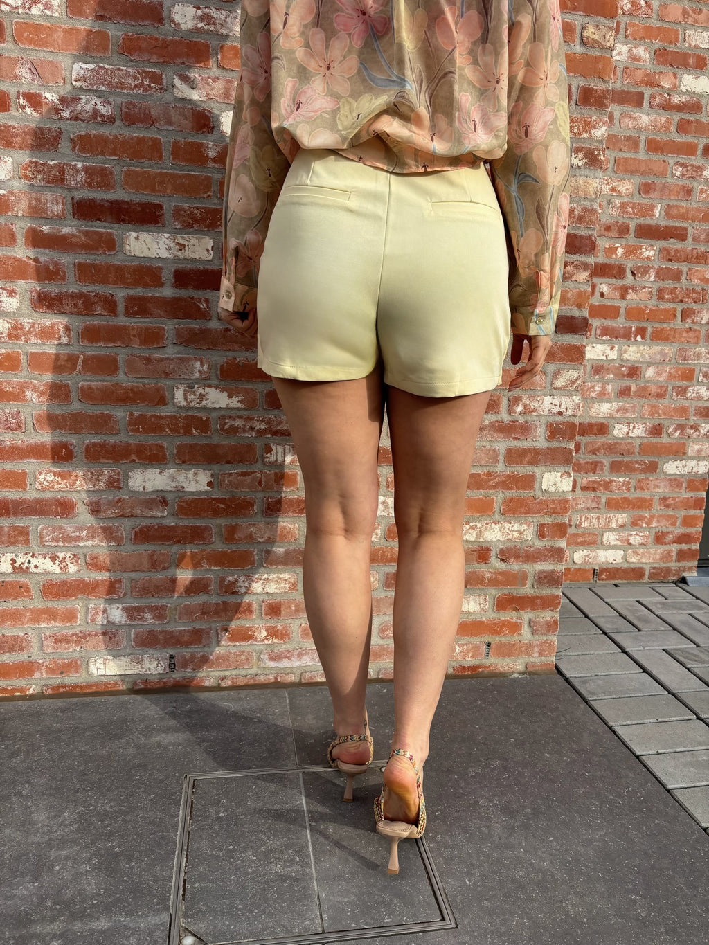 Sunshine shortrok