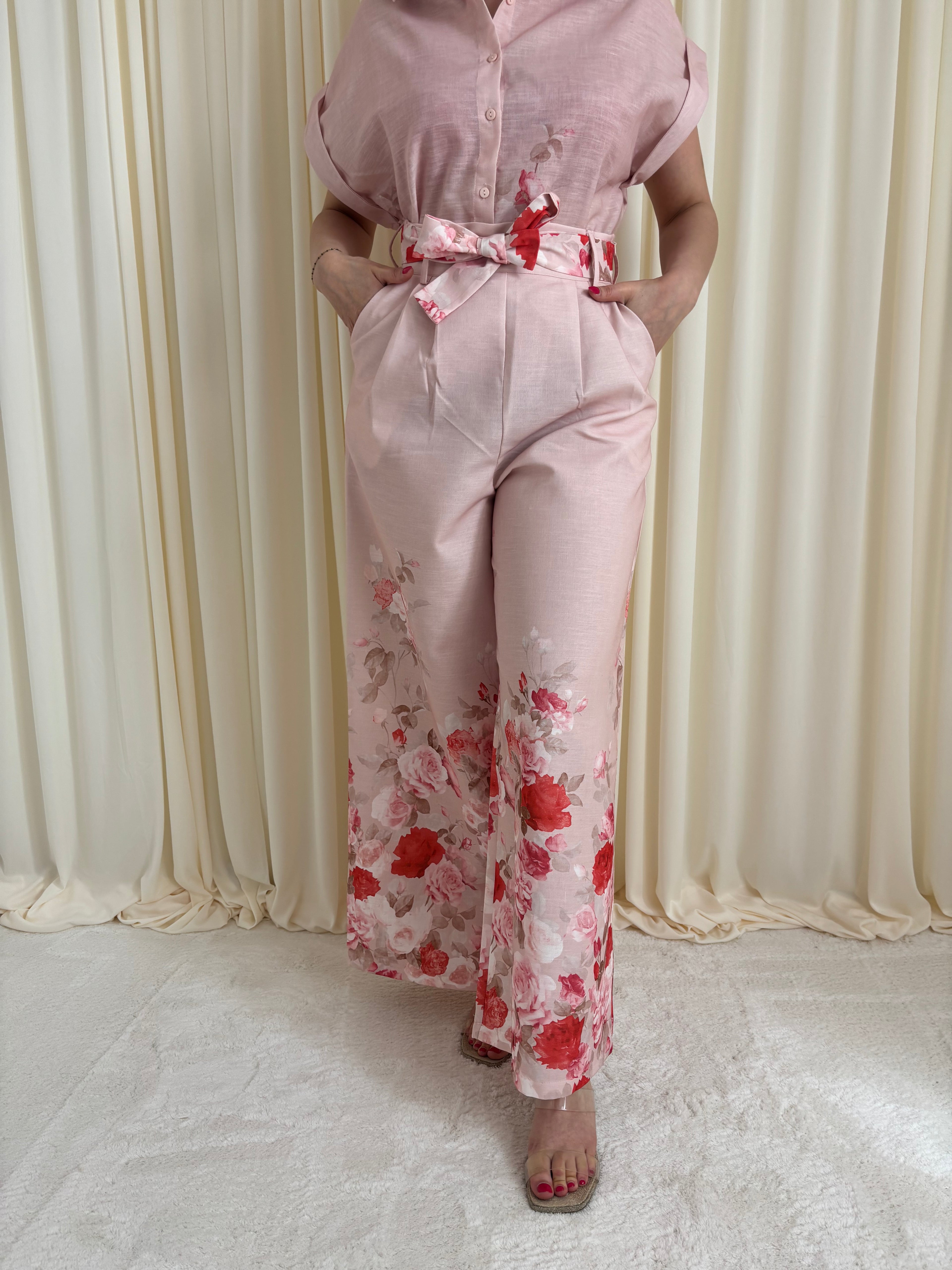 Romantische roze broek met bloemenprint