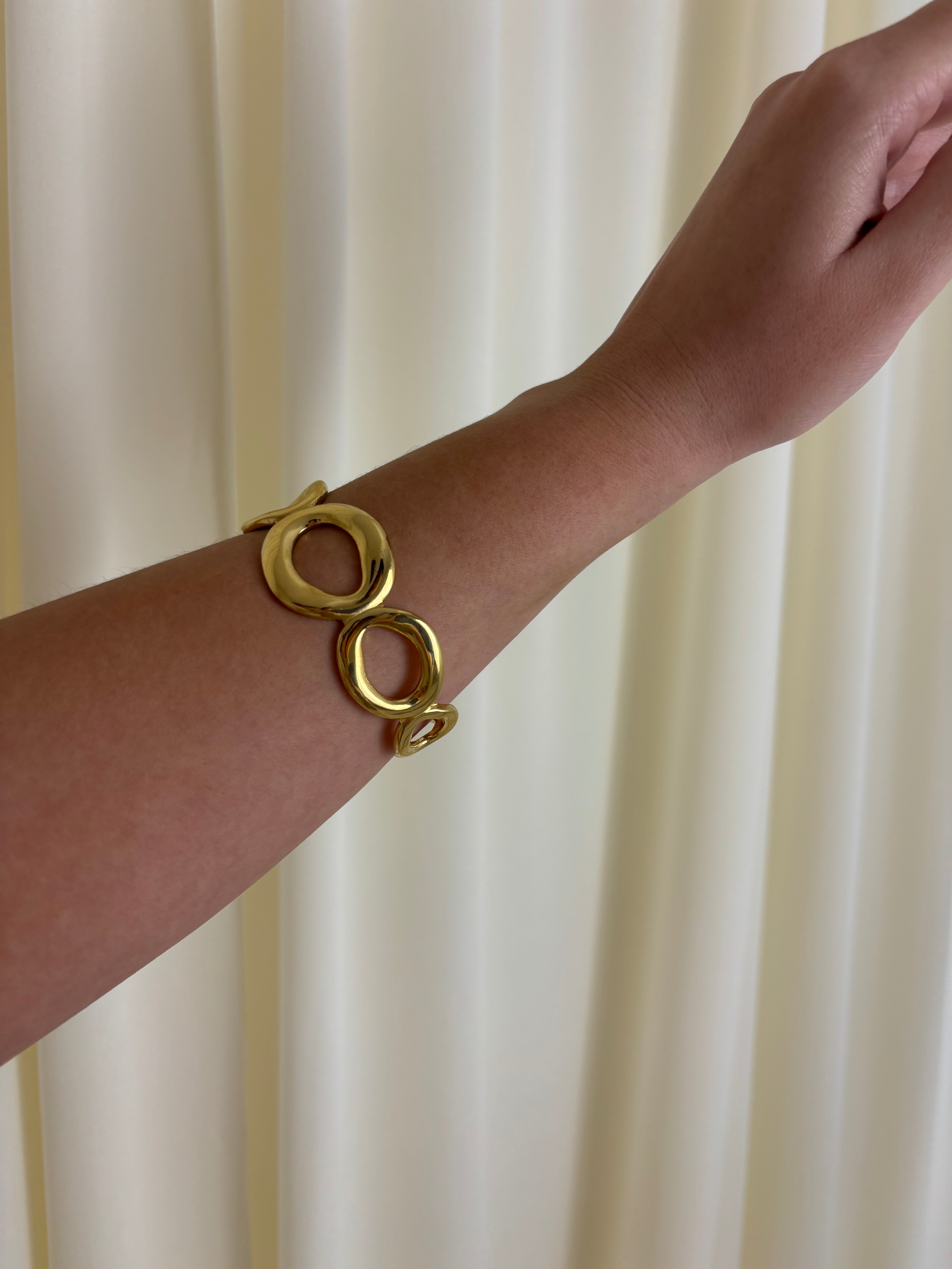 Classic Gold Bracelet