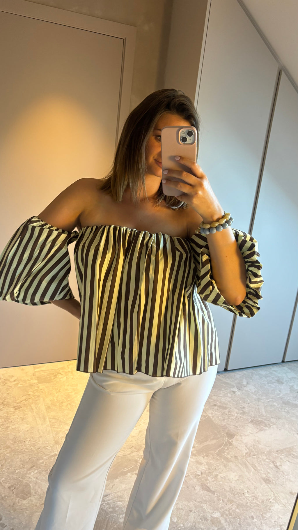 Riviera Off-Shoulder Blouse - Mocha