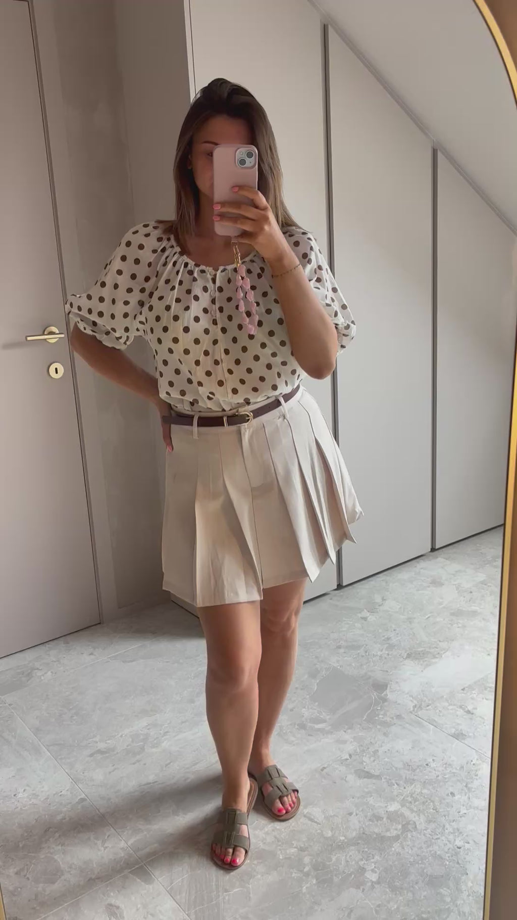 Chic Dot Blouse - Off-white